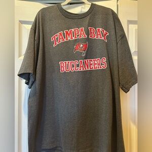 Tampa Bay Buccaneers Gray T-Shirt